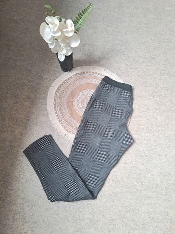 Pantalon à carreaux, taille 12 ans, marque kiabi