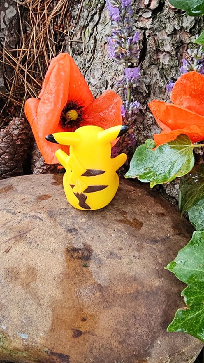 Super figurine Pokemon Nintendo pikachu roulement a bille - photo numéro 3