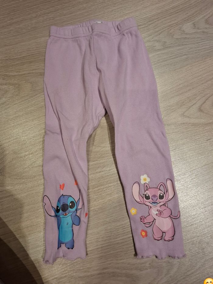 Pantalon stitch