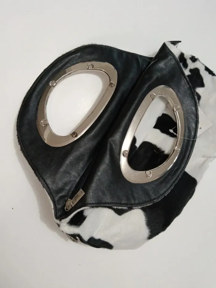 Sac vache. 31cm x 31cm - photo numéro 4