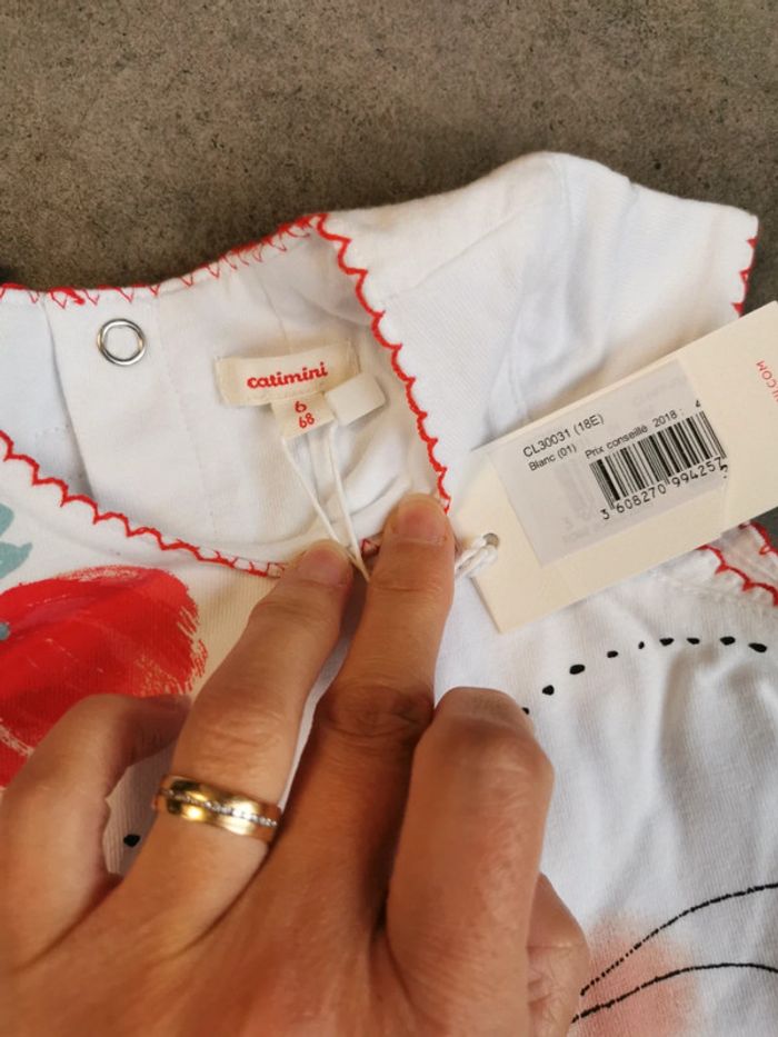 Robe catimini 6 mois - photo numéro 2