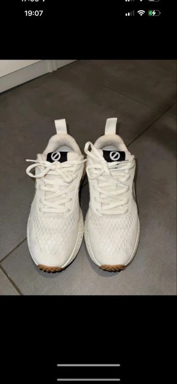 Chaussure No Name taille 36 très bonne etat