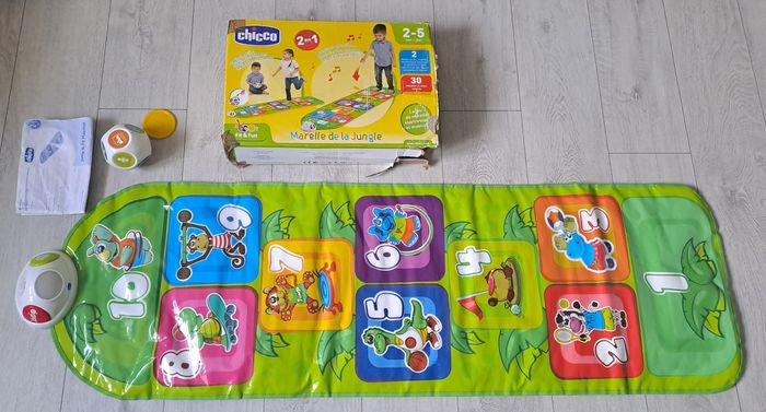 Marelle de la jungle tapis de jeu musical bébé Chicco