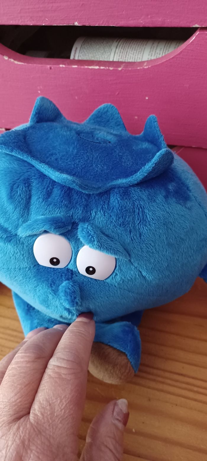 Très jolie petite peluche fruits - photo numéro 4