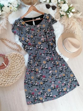 Jolie robe taille 42