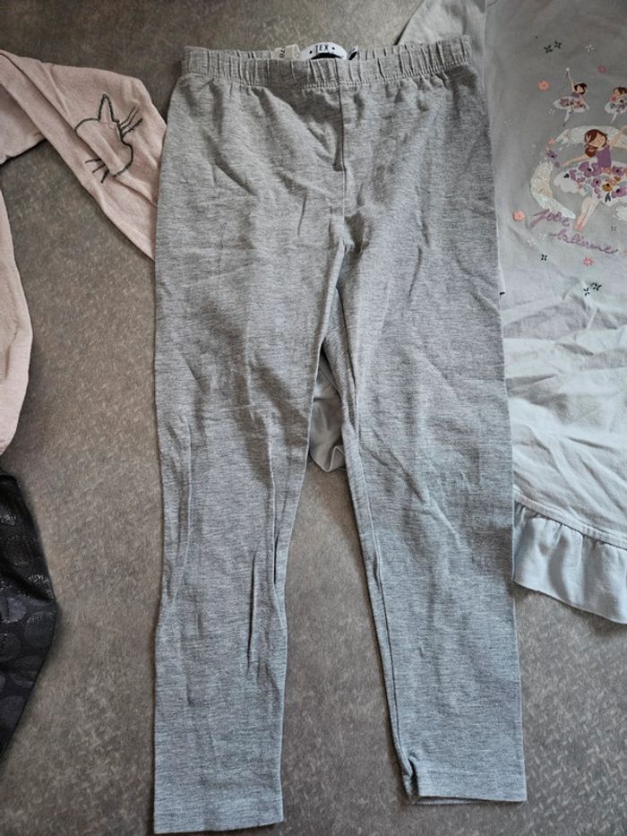 Lot vêtements 6 ans fille - photo numéro 6
