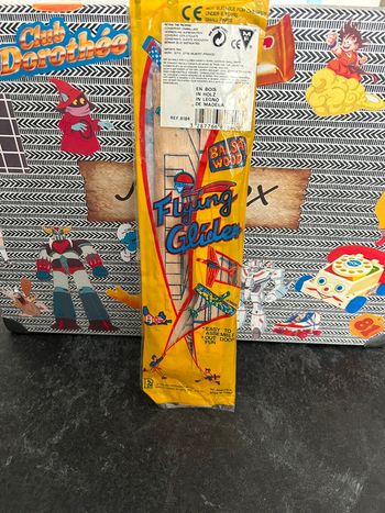 Flying gliders vintage balsa wood