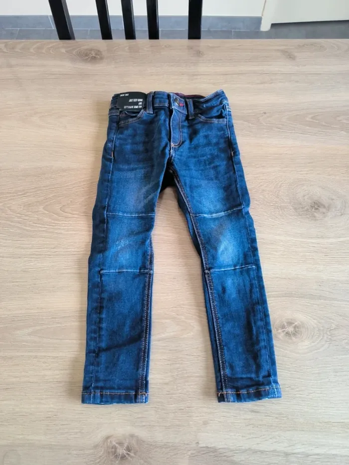 Jean 3 ans neuf skinny TAO