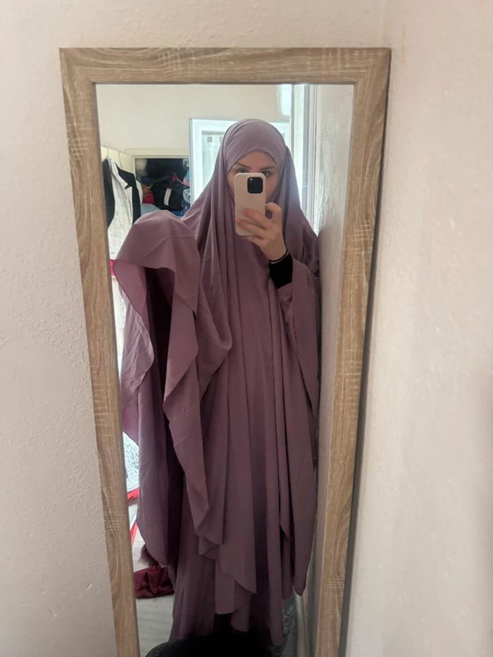 Abaya et grand khimar couleur lilas - photo numéro 7