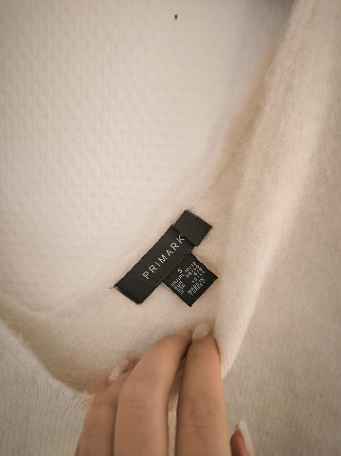 Pull sans mache beige avec fleurs - photo numéro 4