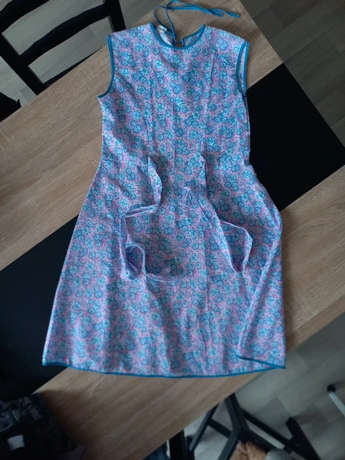 Robe fleurie 12 ans - photo numéro 8