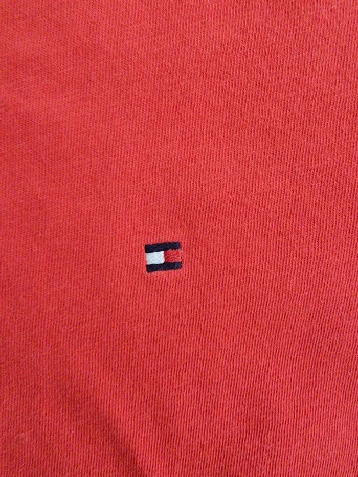 T-shirt rouge Tommy Hilfiger - Taille M - photo numéro 3