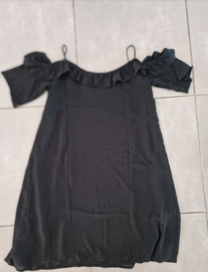 Petite robe noire - photo numéro 6