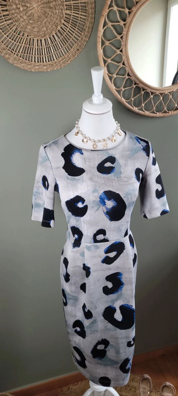 Magnifique robe Asos Taille S Parfait état - photo numéro 4