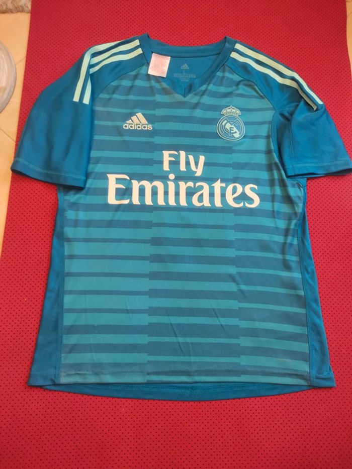 Maillot de foot Courtois Real Madrid, Adidas Authentique Officiel taille enfant 13/14 ans - photo numéro 2
