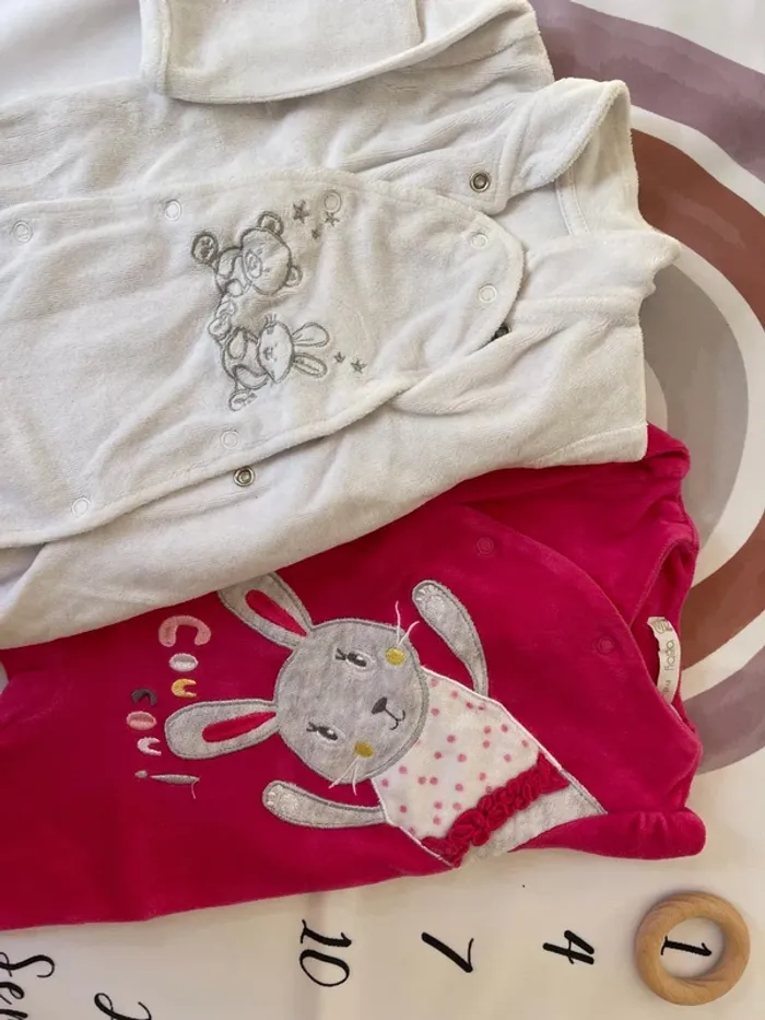 Pyjama 3 mois - photo numéro 2