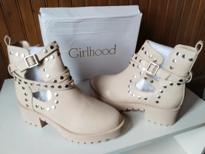 Jolies bottines femme de marque Girlhood pointure 40