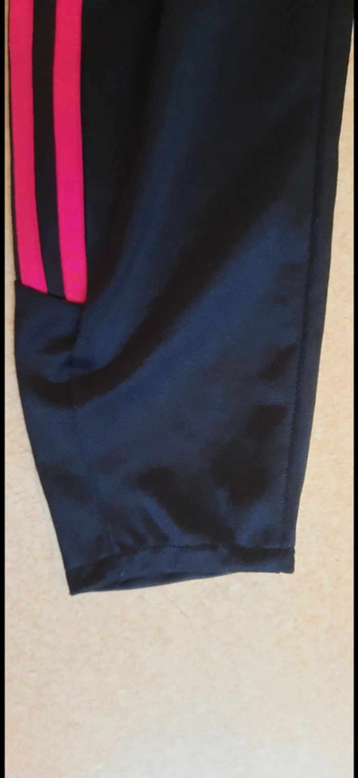Ensemble jogging Adidas 6-7ans - photo numéro 7