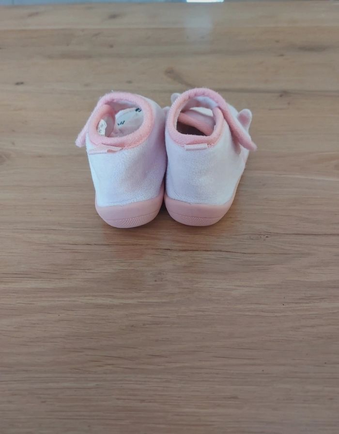 Chaussons. - photo numéro 3