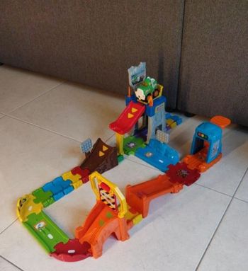 VTECH TUT TUT BOLIDES - CIRCUIT SUPER CASCADES PUSH & GO