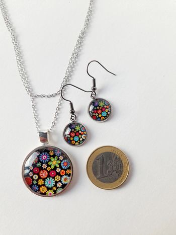 Ensemble collier et BO fleuris🌼