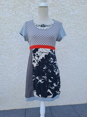 Robe d été Miss Captain t. 38 manches courtes