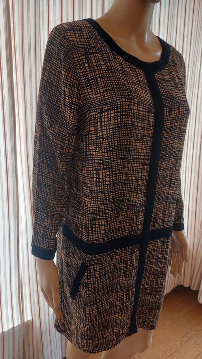 Robe Essentiel Antwerp taille 40 - photo numéro 8