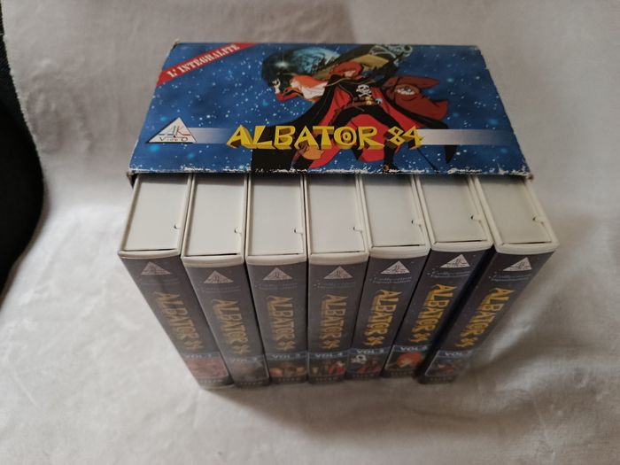 A saisir, coffret VHS  " Albator 84 " ( bien lire svp ) - photo numéro 6