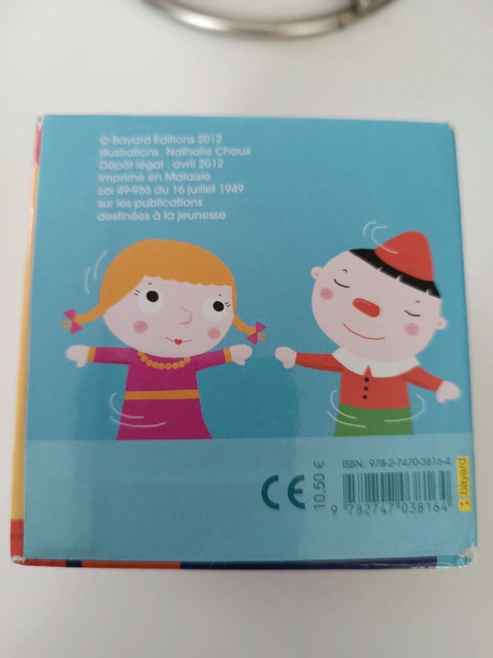 Ma toute petite bibliothèque 7 comptines à mimer - photo numéro 3