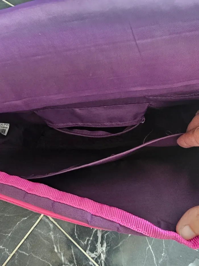 Cartable a roulette lumineux - photo numéro 5