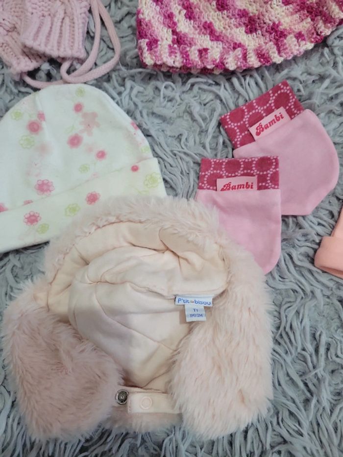 Lot bonnets - photo numéro 7