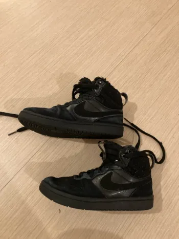 Baskets Nike T31