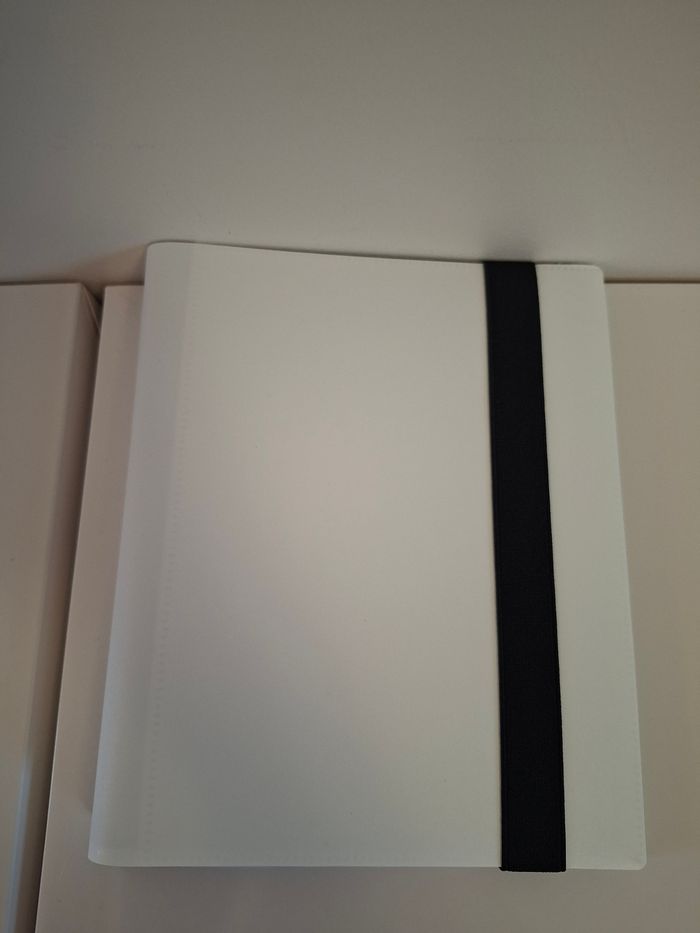 Album blanc de rangement pour 160 cartes Pokémon / lorcana de qualité premium