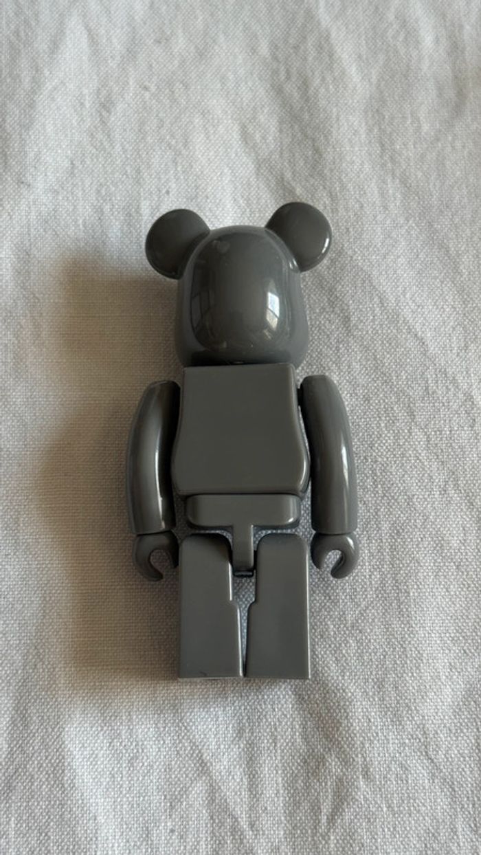 Bearbrick serie 48 basique - photo numéro 2