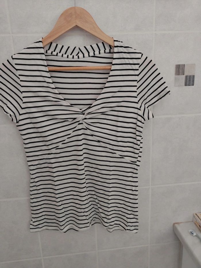 Tee shirt marinière comme neuf - photo numéro 2