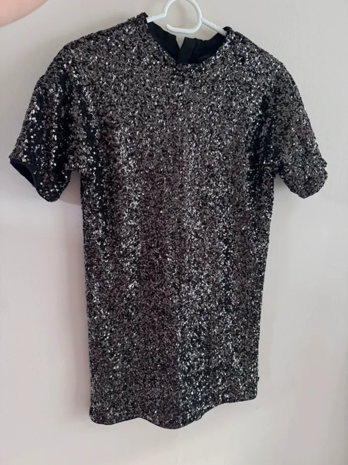 Robe IKKS noire à sequins - 10 ans