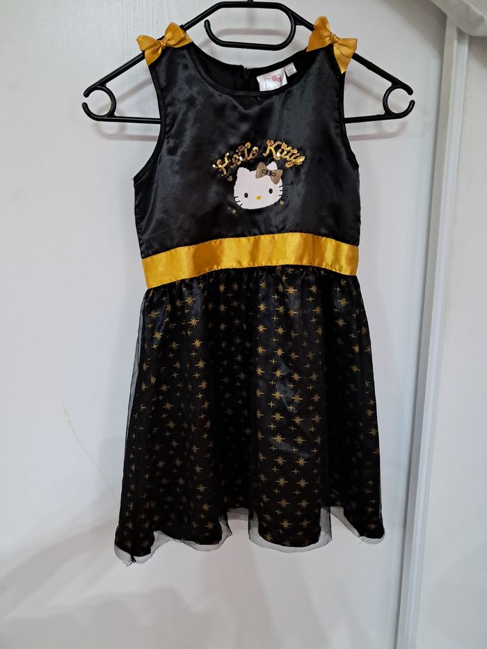 Lot robes fille - photo numéro 2