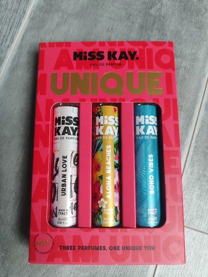 Lot 3 parfums miss kay
