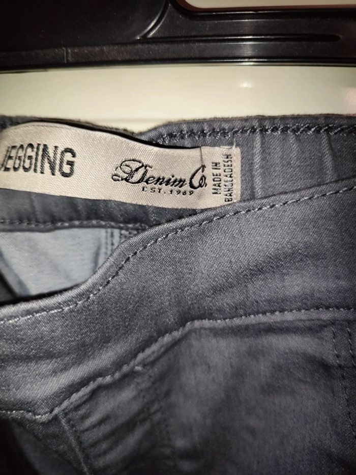 Jeggins - photo numéro 5