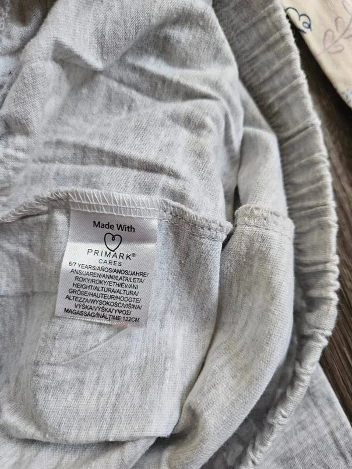 Lot de 2 pantalons de pyama Reine des Neiges taille 7 ans neuf - photo numéro 6