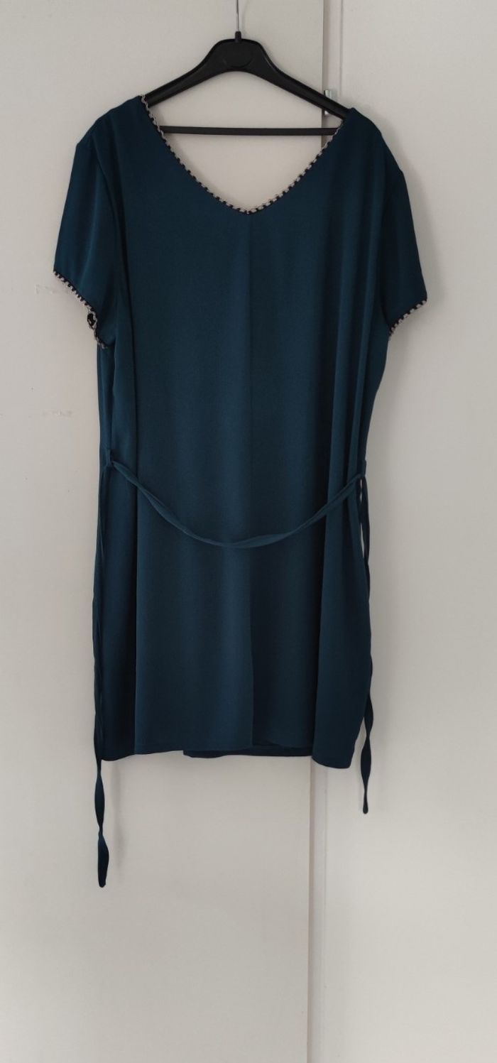 Tunique couleur verte taille 50 marque Kiabi pour femme - photo numéro 8