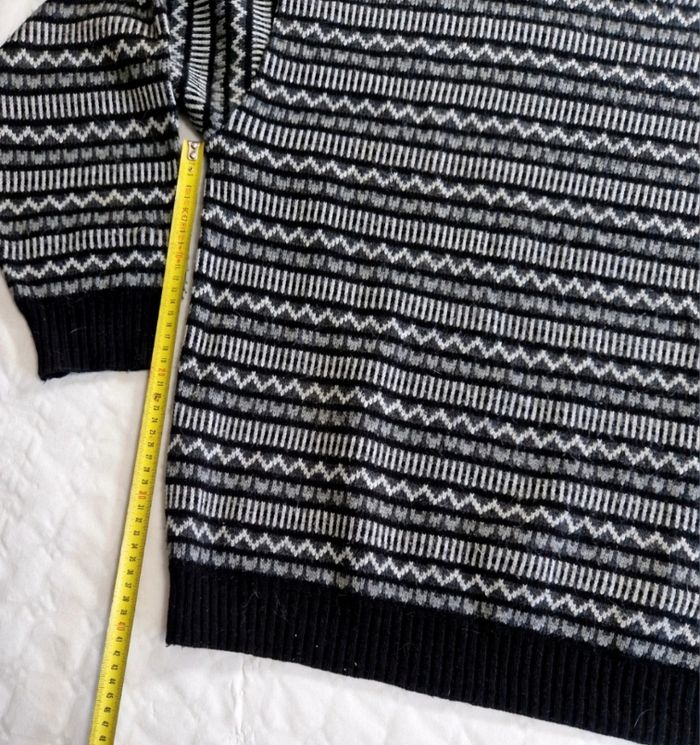 Pull en maille à motifs Noir/Gris/Blanc Vintage Taille L Homme Pull - photo numéro 4