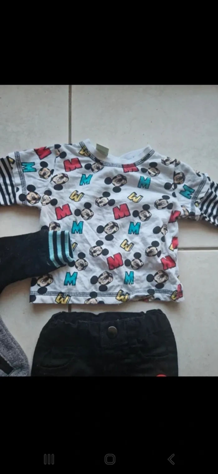Ensemble trois pièces Disney pantalon t-shirt gilet 3 mois - photo numéro 7