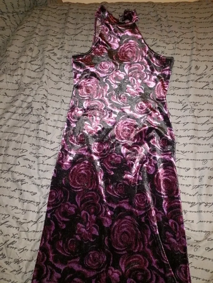 Magnifique robe velours taille unique 34 36 roses - photo numéro 2