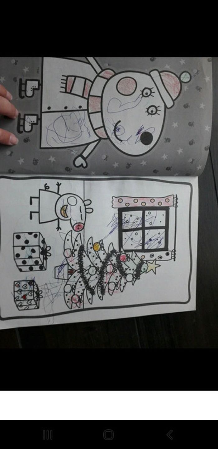Cahier de coloriage Peppa Pig - photo numéro 4