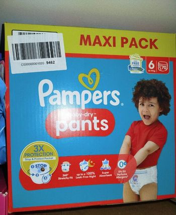 Couches Pampers taille 6 x 70