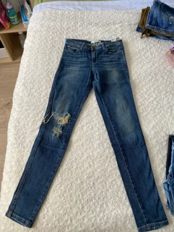 Jean Mango femme état neuf