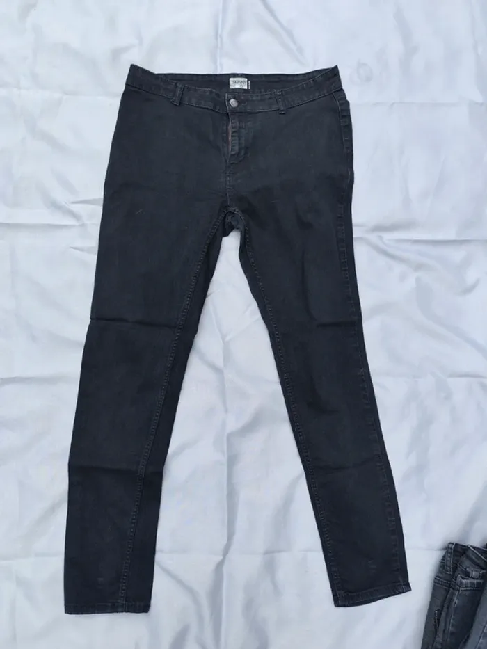 Lot jeans slim et skinny + 2 shorts femme - photo numéro 9