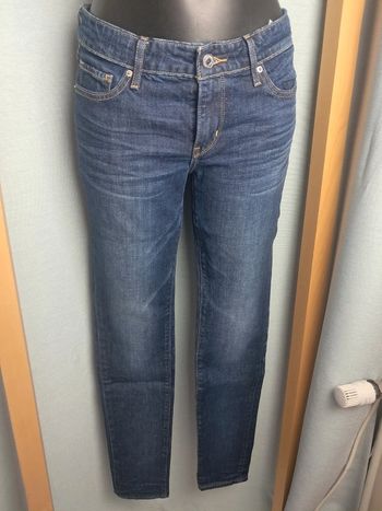 Levi's jean slim bleu T.36 en tbe