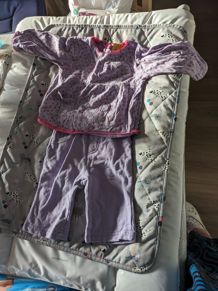 Ensemble violet